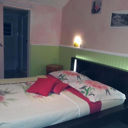 锡拉奥Petite Fleur De Lentilles住宿加早餐旅馆 外观 照片