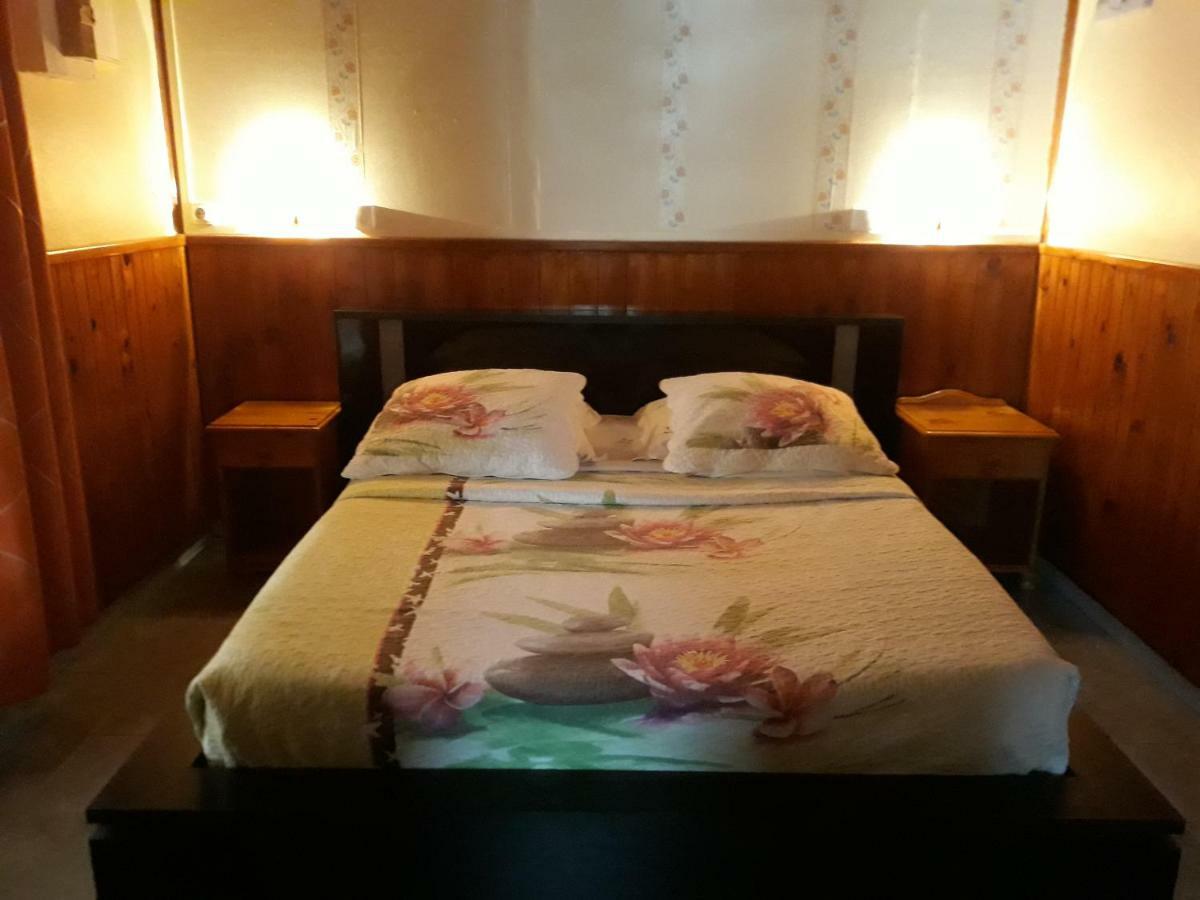 锡拉奥Petite Fleur De Lentilles住宿加早餐旅馆 外观 照片