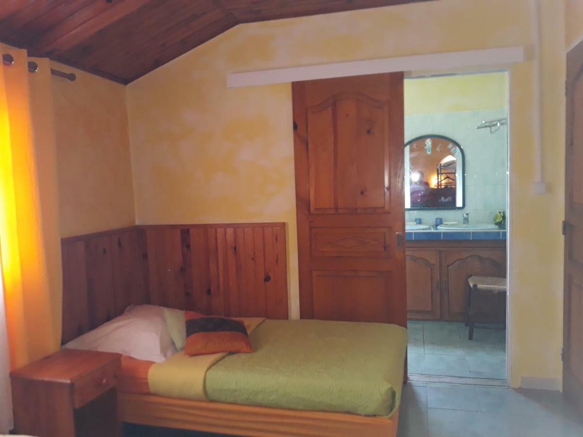 锡拉奥Petite Fleur De Lentilles住宿加早餐旅馆 外观 照片